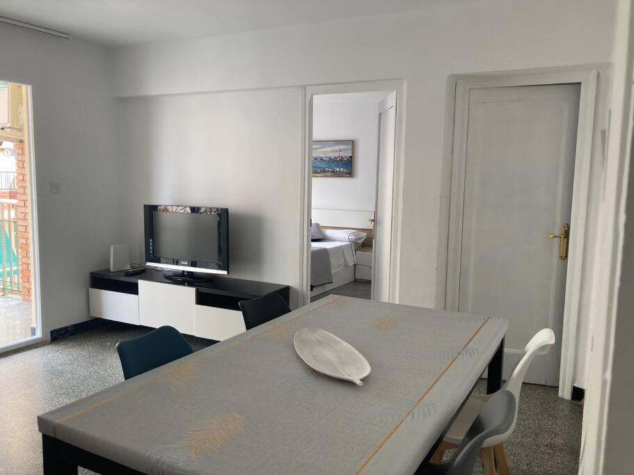 Centrico Apartamento A 150M De La Playa Кульєра Екстер'єр фото